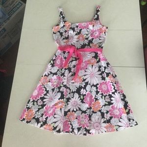 Breakin' Loose Pink, Black, White Floral Print A-Line Dress Size 11/12